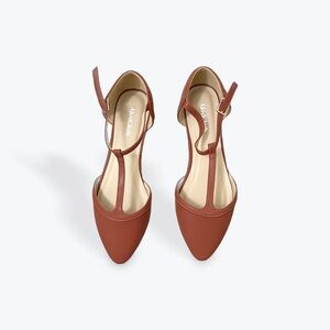 ModCloth Turn Back Prime Vegan Flats Size 7